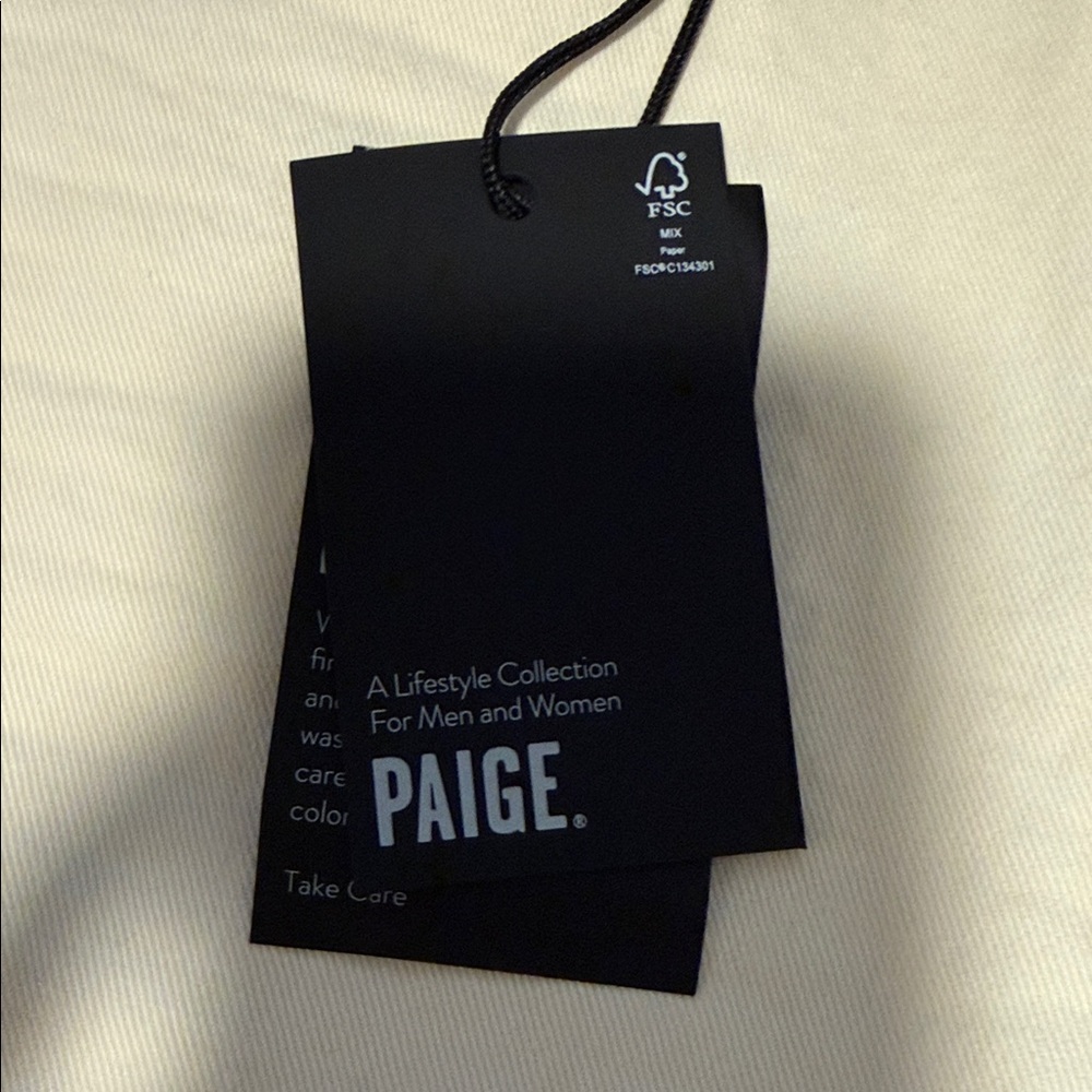 Paige Dani Short size 30 NWT Ivory